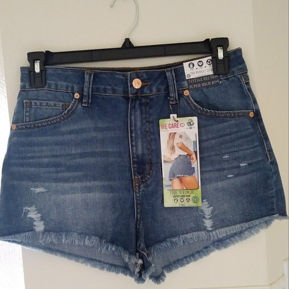 Rewash Pants - SOLD SOLD SOLD Rewash The Wedge Super High Rise 9/29 Shorts